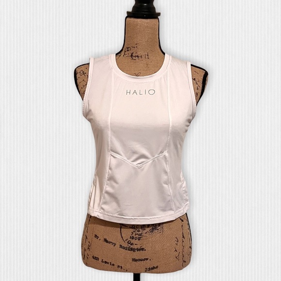 Halio White Crop Top - Picture 6 of 8